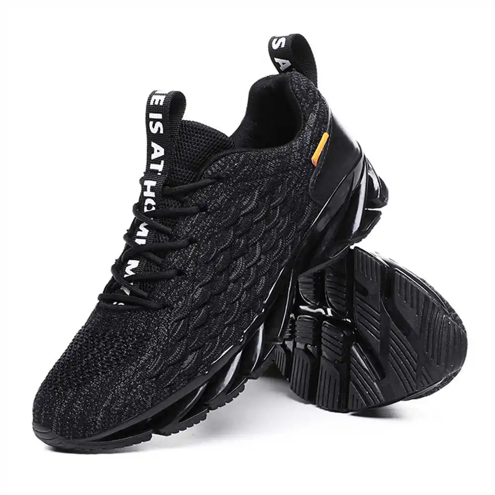 Luxury Lifestyle Brands - Sepatu berjalan ukuran 44 ukuran 39
