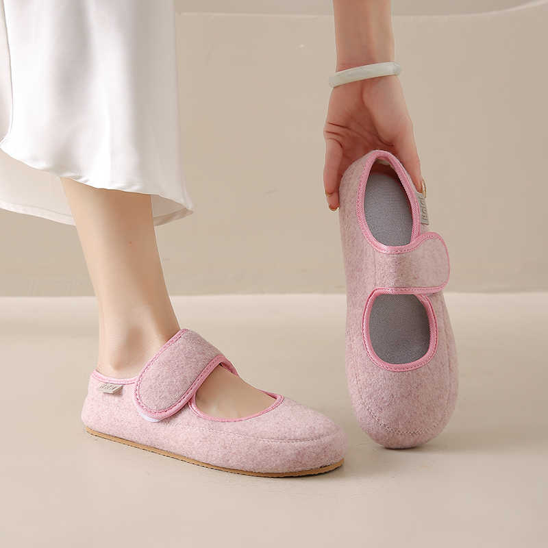 Luxury Lifestyle Brands - Sepatu Fashion Wanita Tanpa Hak Sol