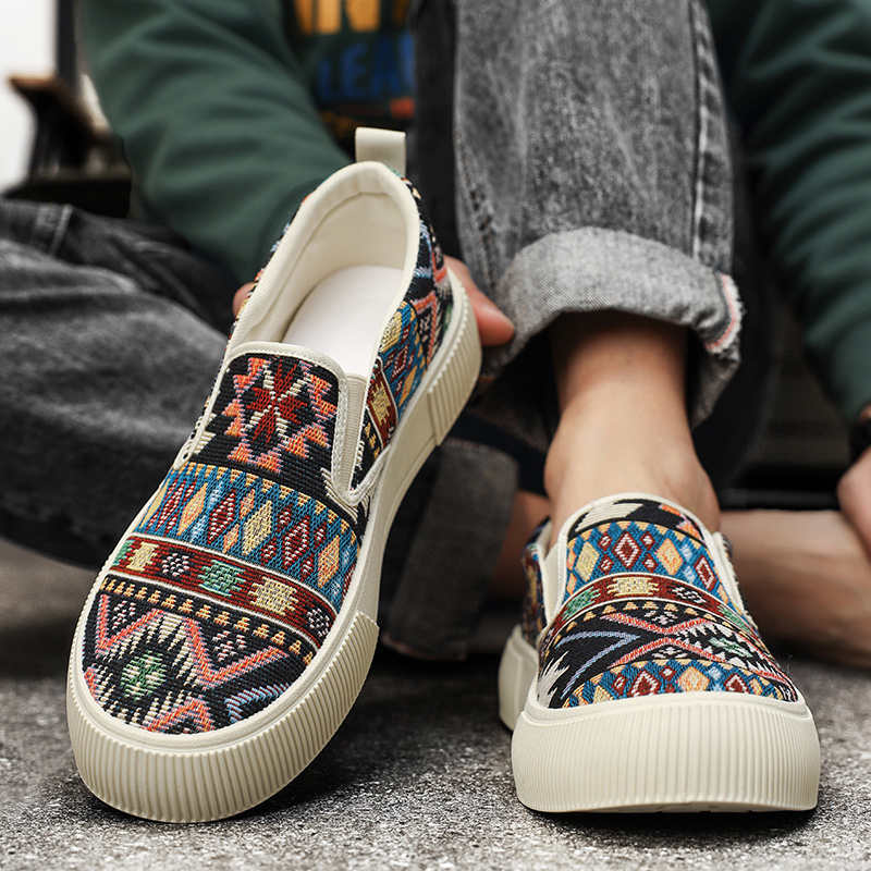 Luxury Lifestyle Brands - Sepatu Lari Pria Sumer Ecoleather, Sneakers