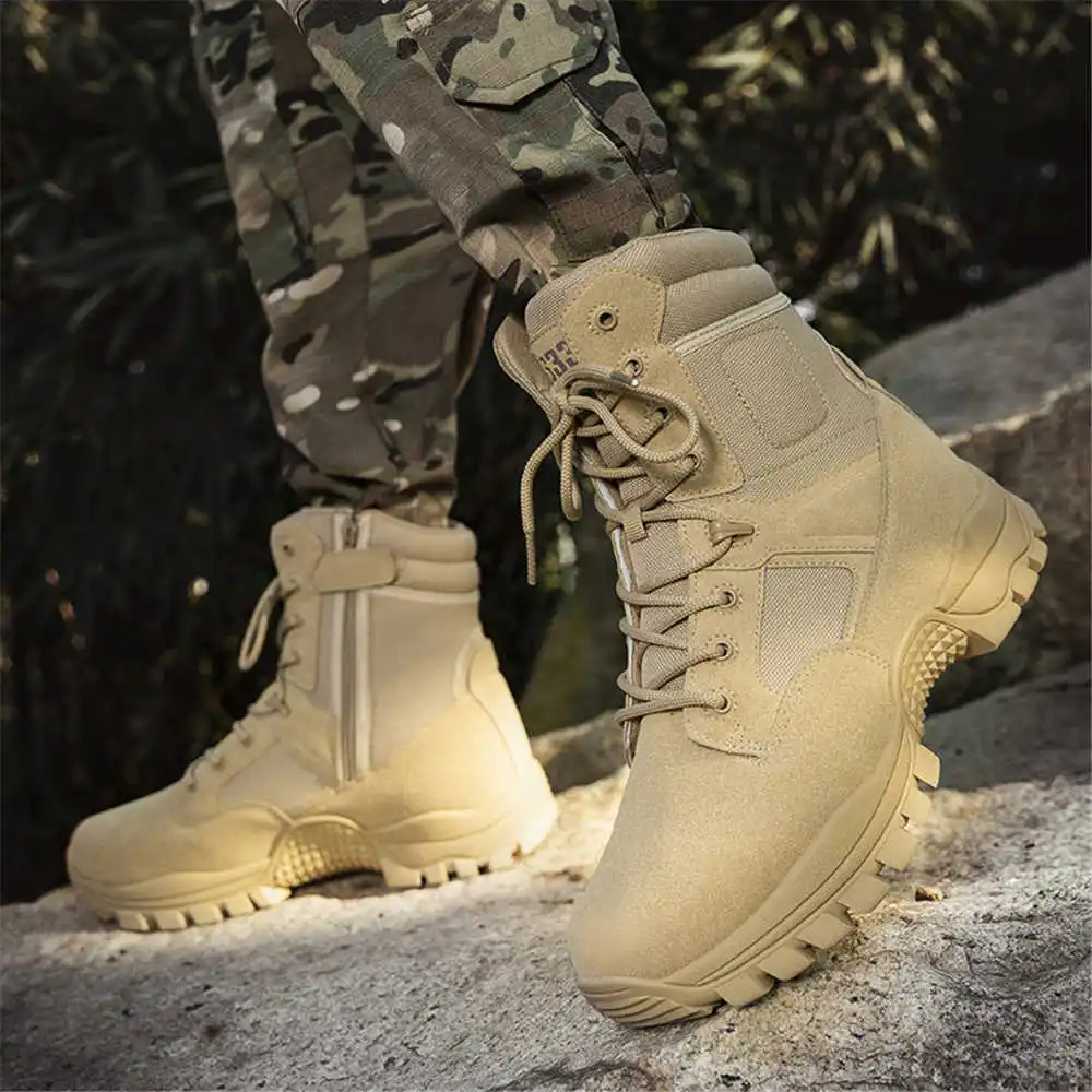 Sepatu boot kulit asli antisel - Luxury Lifestyle Experiences ulasan dan harga