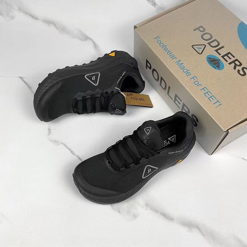Sepatu Jalan Kaki Merek Mewah  - Luxury Lifestyle Brands ulasan dan harga